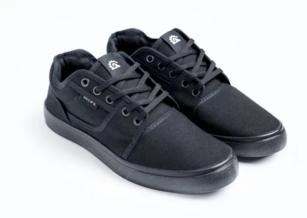 GRANADA BLACK