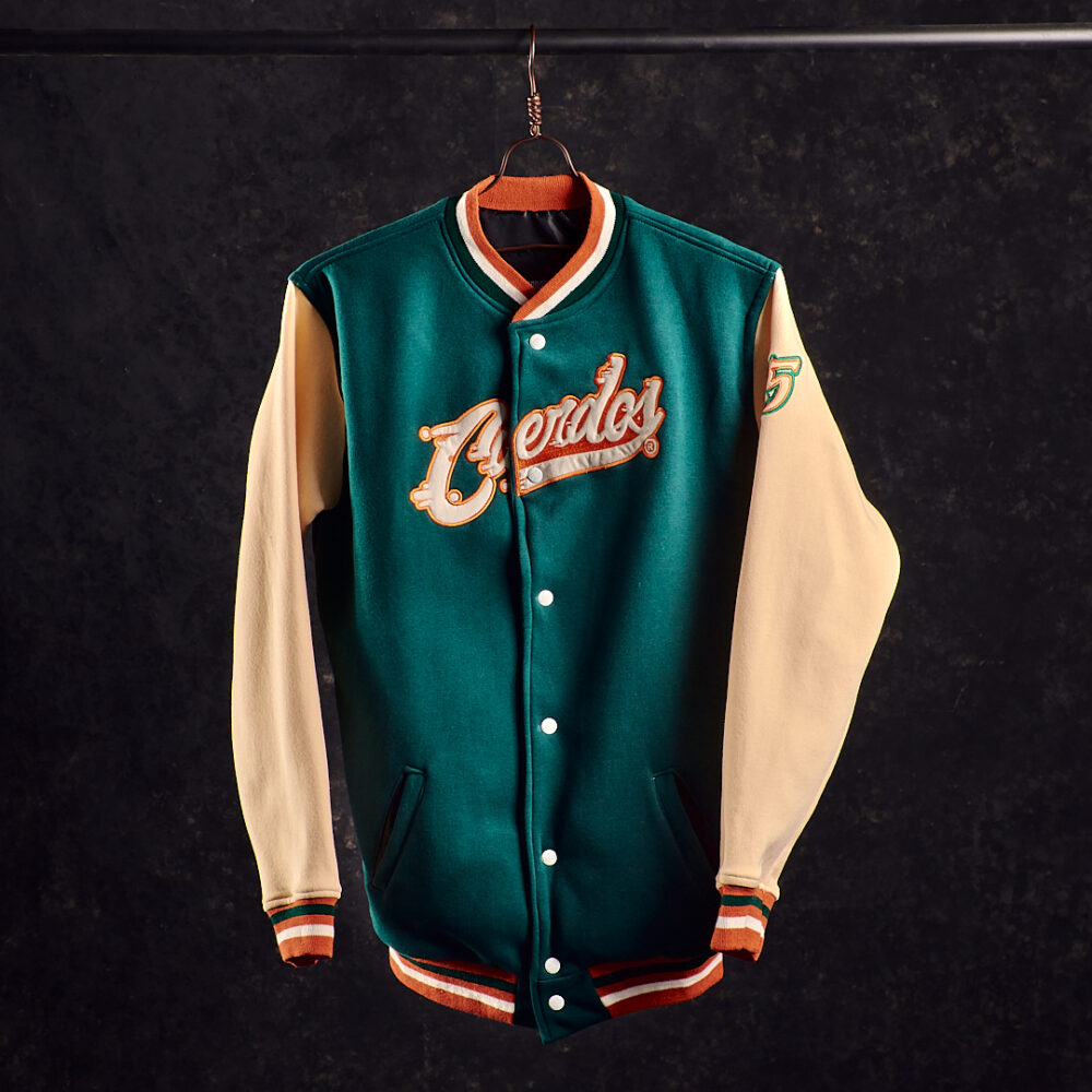 AMERICAN 1985 VARSITY CUERDOS